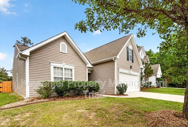 Building Photo - 1153 Hawick Dr