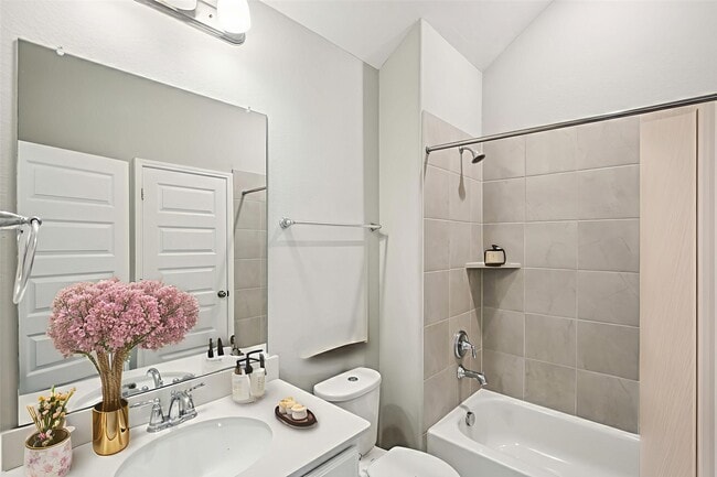 Building Photo - 2641 Summer Indigo Trl