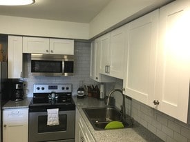 Building Photo - 4209 W North A St