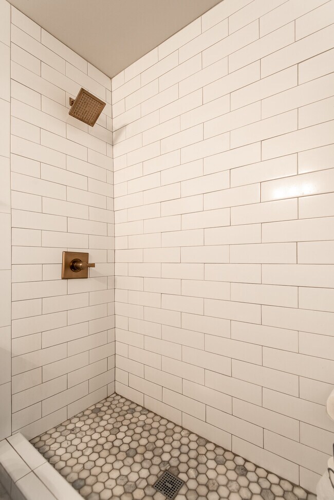 Building Photo - 4727 Jarboe St