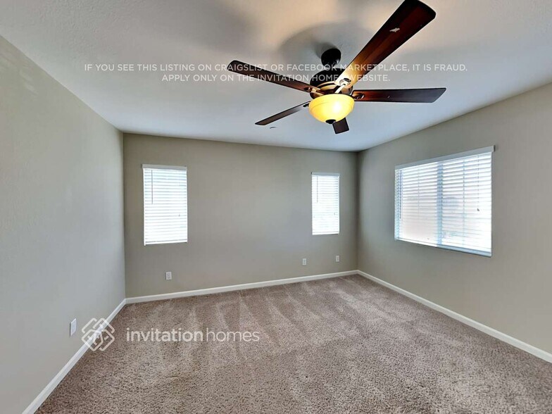 Building Photo - 815 Equinox Loop