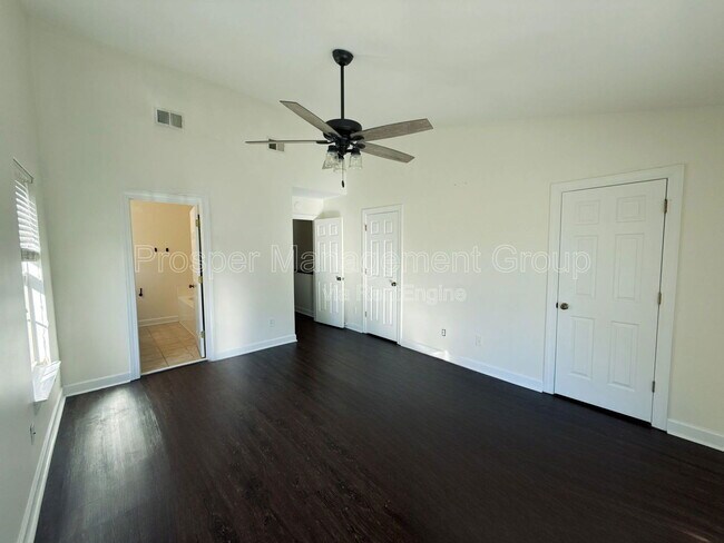 Building Photo - 2843 Sweetleaf Ln