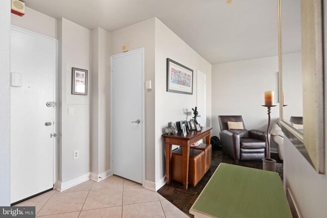 Primary Photo - 2601 Pennsylvania Ave