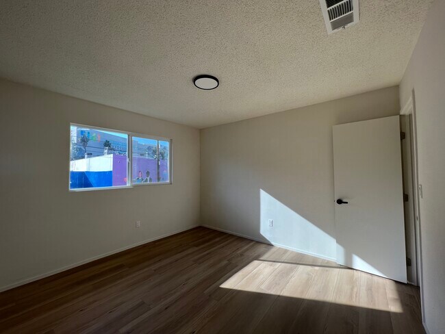 bedroom - 11120 Hartsook St