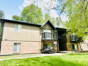 Building Photo - 722 Buchanan Ave