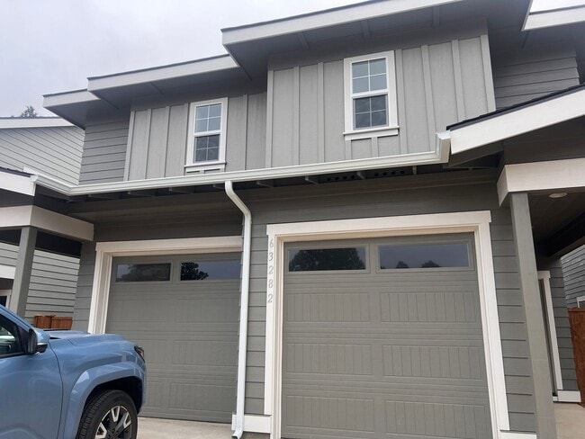 Building Photo - New Construction 3 Bedroom in NW Bend