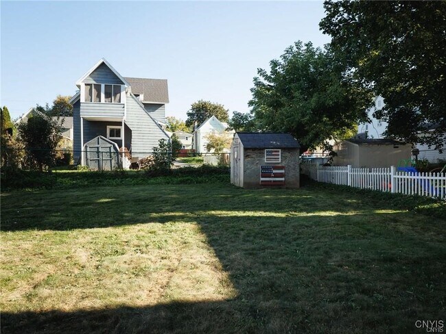 Building Photo - 435 S Hamilton St