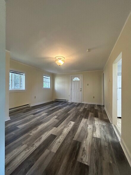 Primary Photo - 337 Franklin Ave