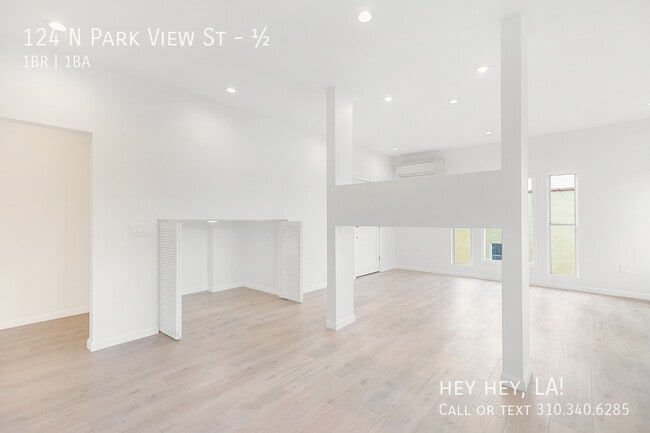 Building Photo - 124 N Park View St