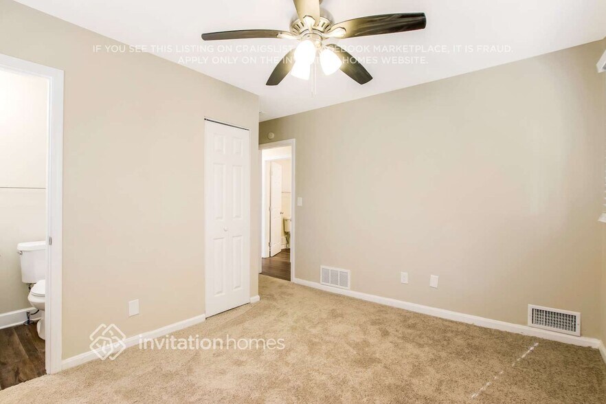 Building Photo - 2740 Bonnybrook Dr SW