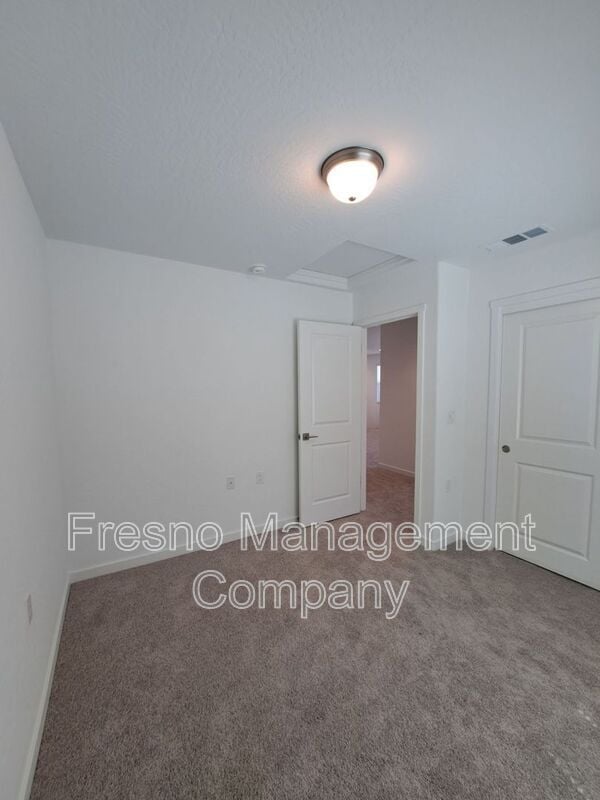 Building Photo - 2889 E Escarpa Dr