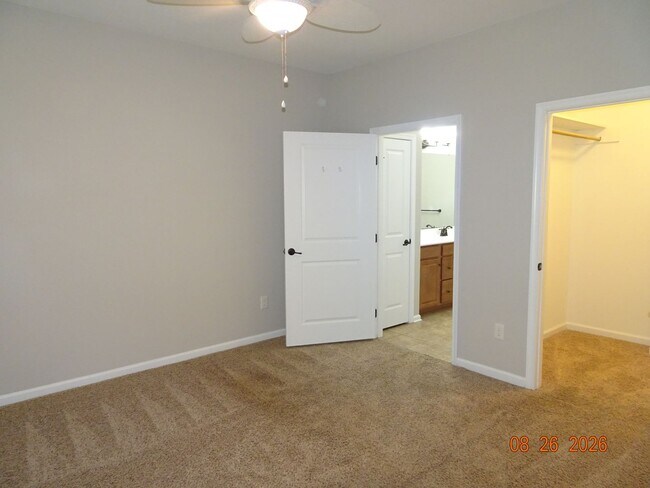 Building Photo - 296 Concord Dr