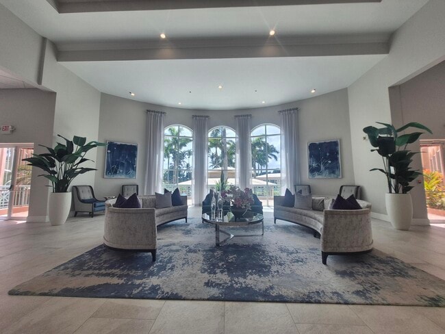 Building Photo - 12654 Via Ravenna