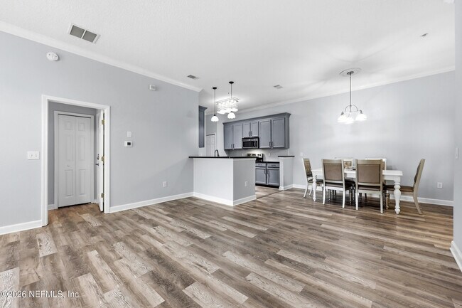 Building Photo - 13835 Herons Landing Way