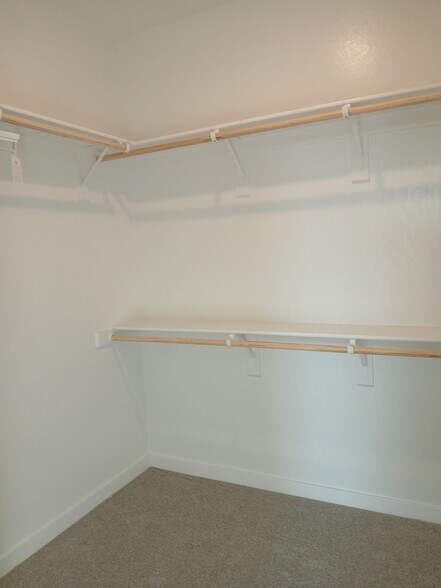 Building Photo - 1184 Atlantica Dr S