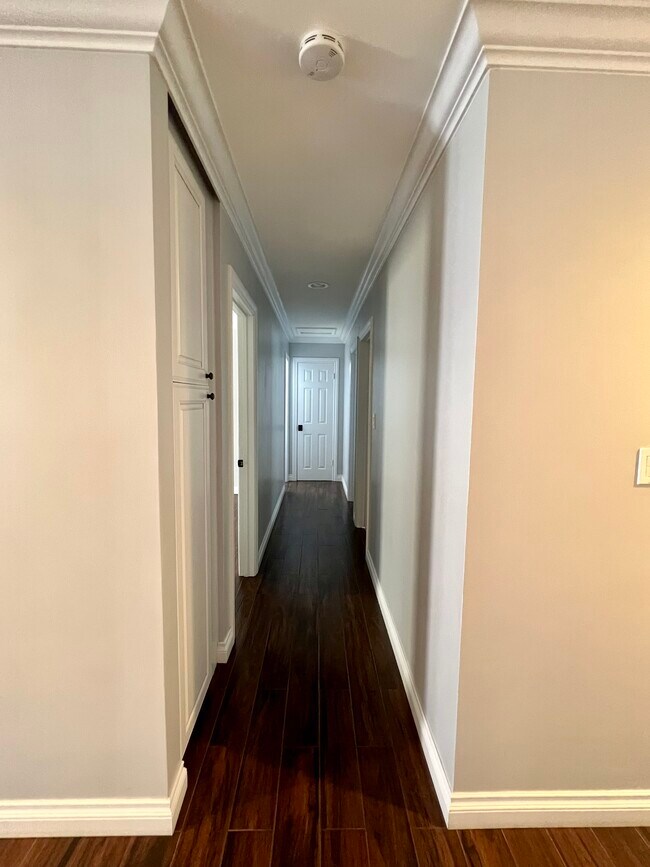 Building Photo - 7617 Prairie Mound Way