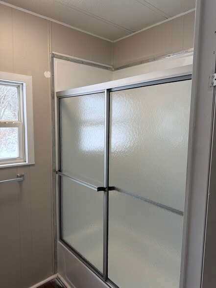 Building Photo - 208 Slate Hill Rd