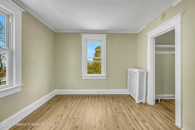 Building Photo - 529 Wheeler Ave