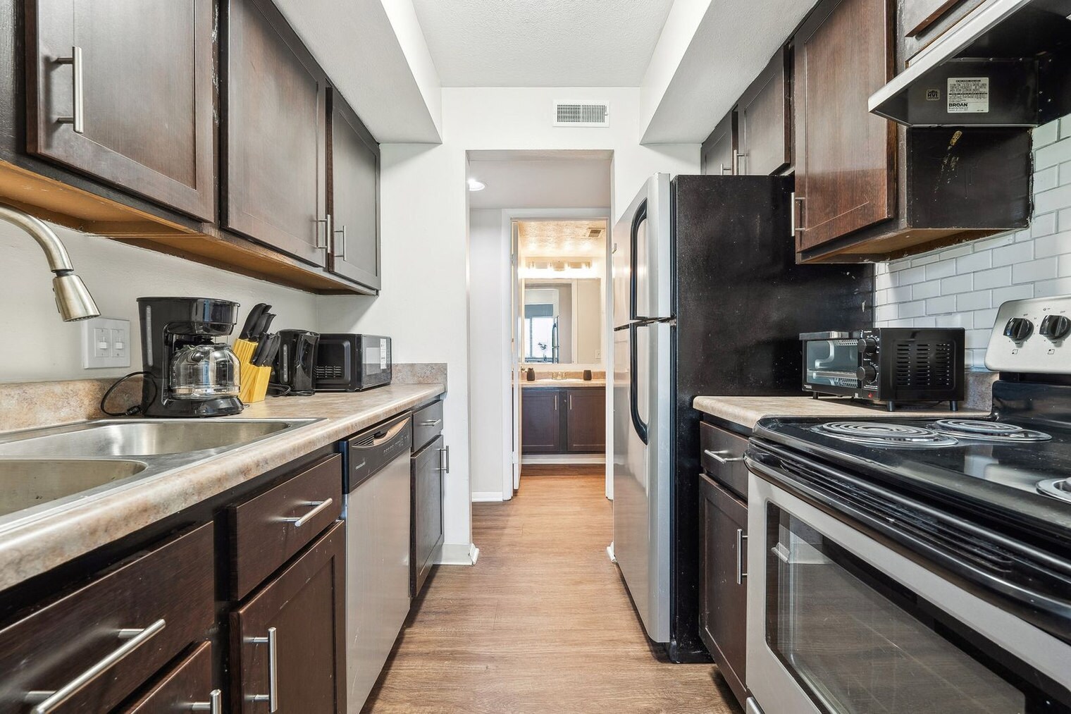 Building Photo - 124 Antelope Way