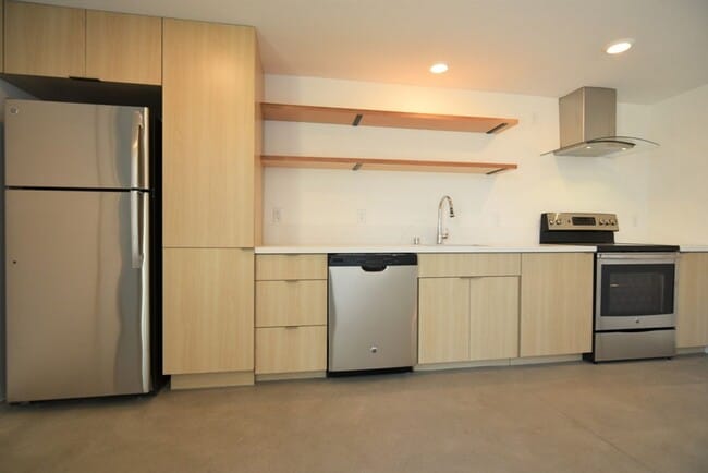 Building Photo - 41st Street Lofts