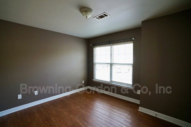 Building Photo - 3535 Bell Rd