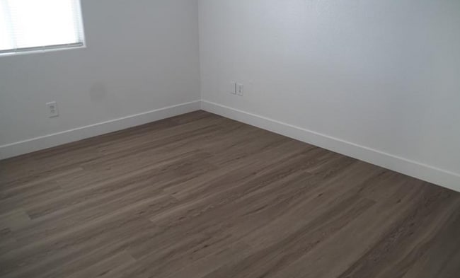 Building Photo - 7353 Catmint St