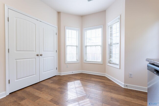 Building Photo - 105 Kaileigh Paige Cir