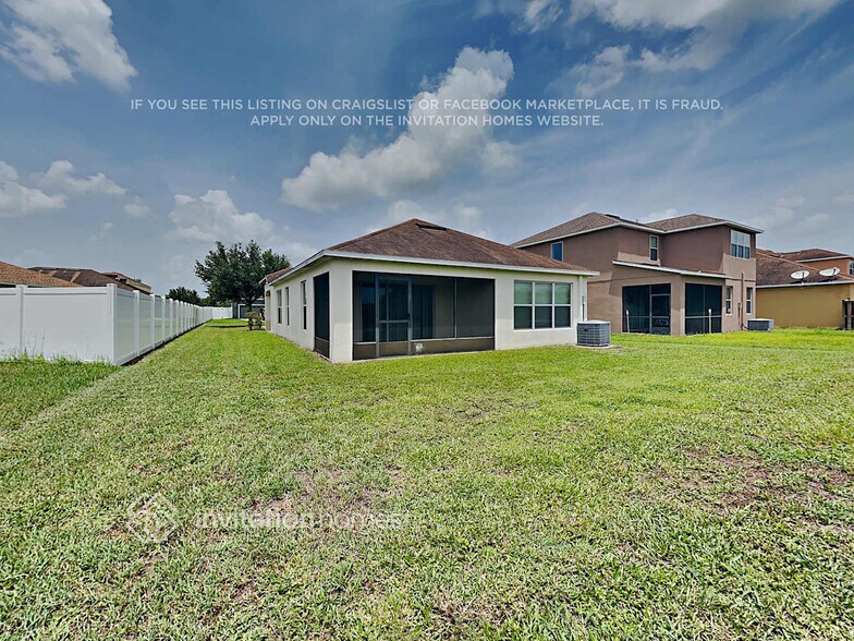 Building Photo - 7614 Forest Mere Dr