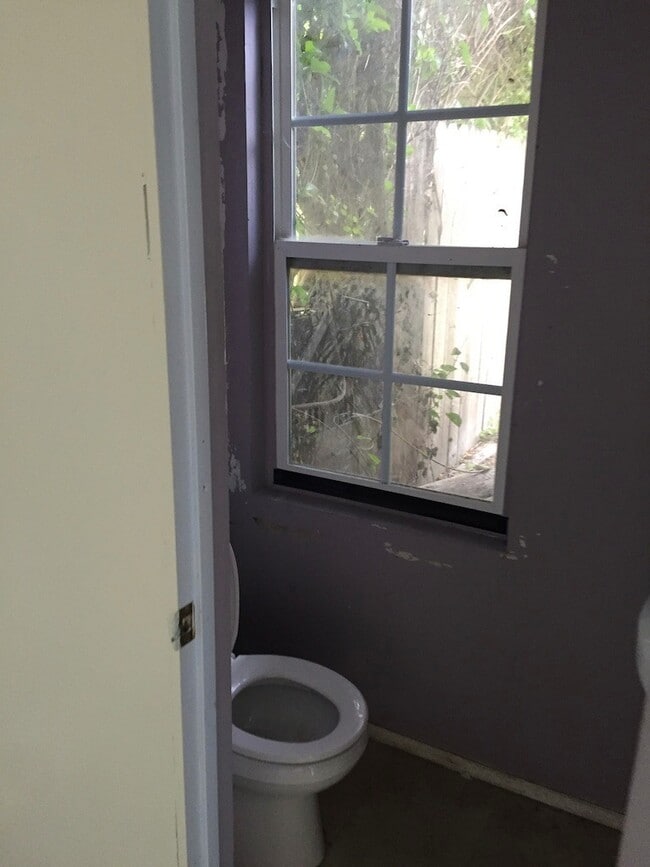 Building Photo - 6835 Trigo Rd