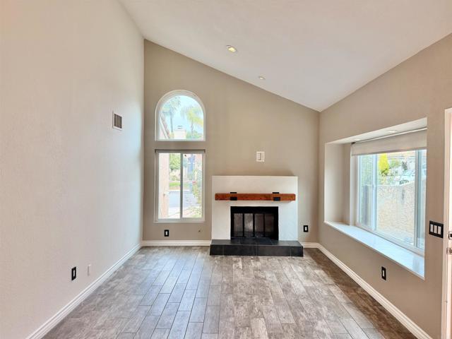 Building Photo - 2307 Fair Oak Ct