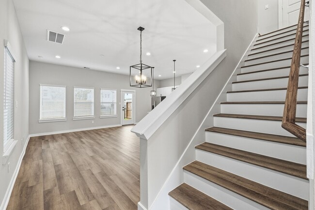 Building Photo - 413 Stonework Garden Ln