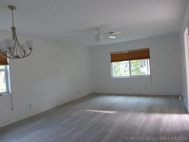 Building Photo - 2810 SW Natura Blvd