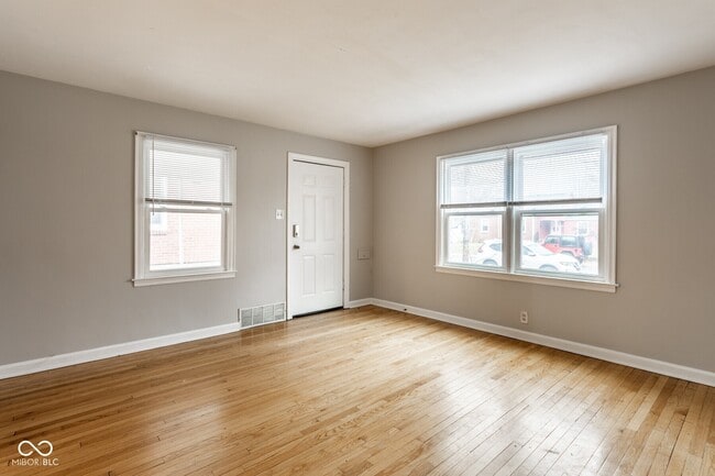 Building Photo - 6147 Broadway St