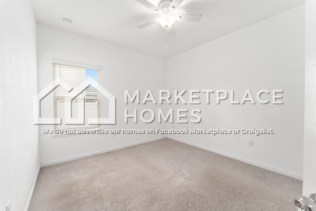 Building Photo - 5621 SW 90th Ln