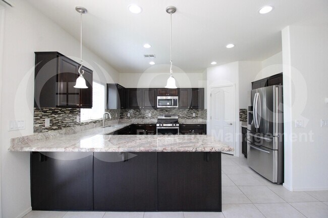 Building Photo - 1819 W Bonanza Dr