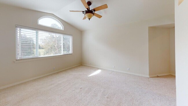 Building Photo - 4655 Snapdragon Way