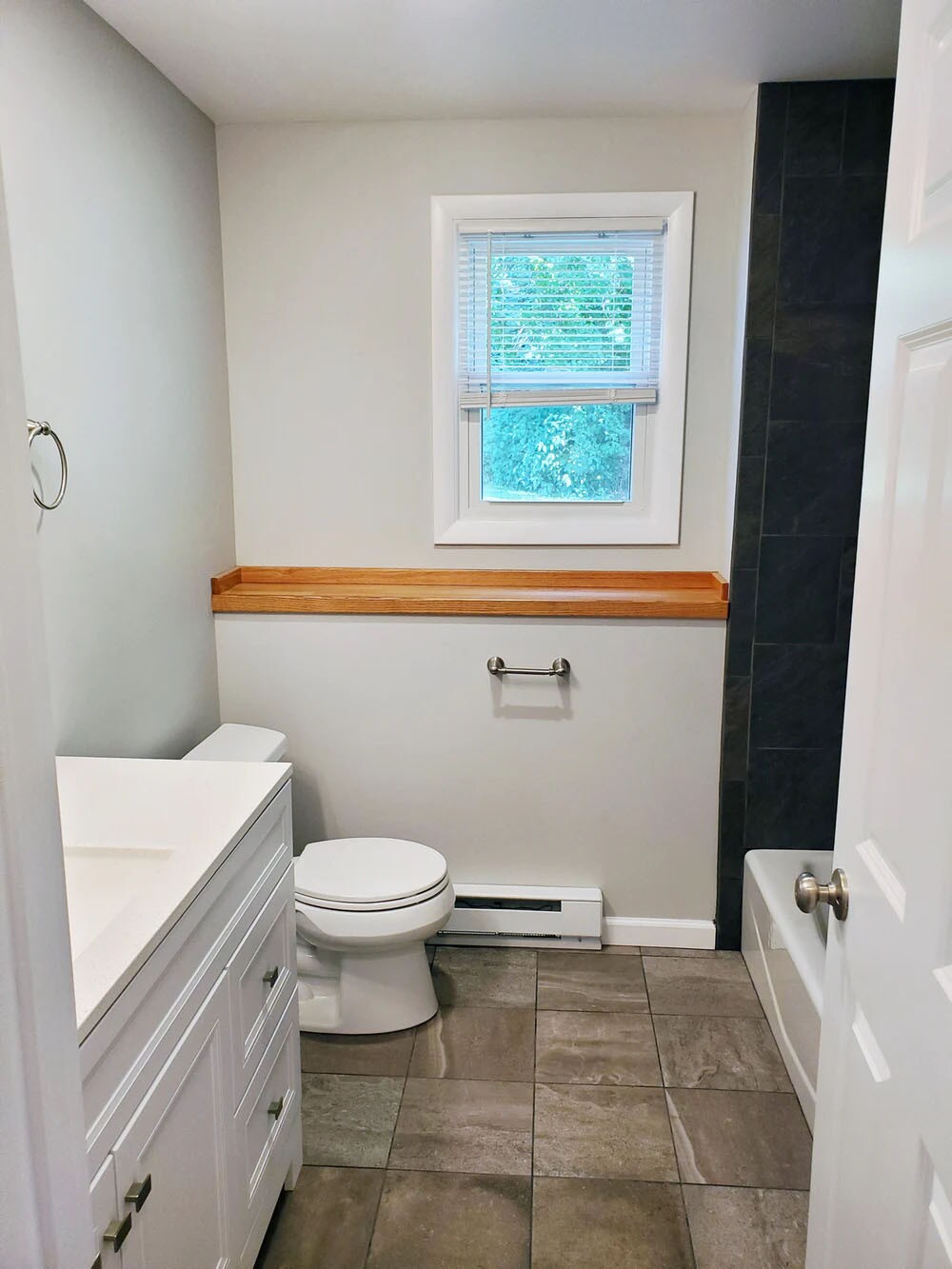 Building Photo - 162 Sheffield Lane