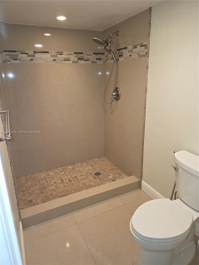 Building Photo - 12932 SW 88th Ln