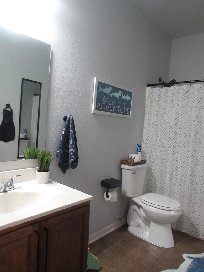 Building Photo - 5013 Magnolia Valley Dr
