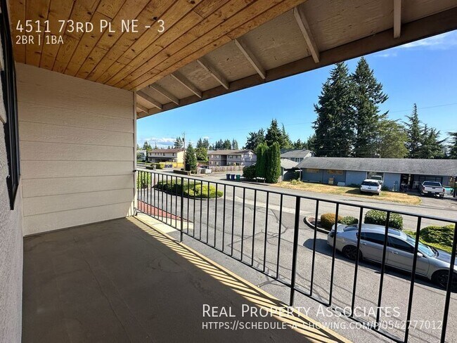 Building Photo - 4511 73rd Pl NE