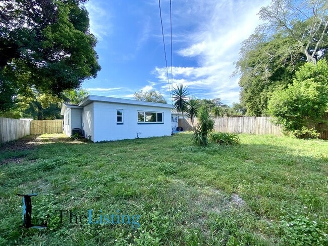 Building Photo - 83 Griggs Ave