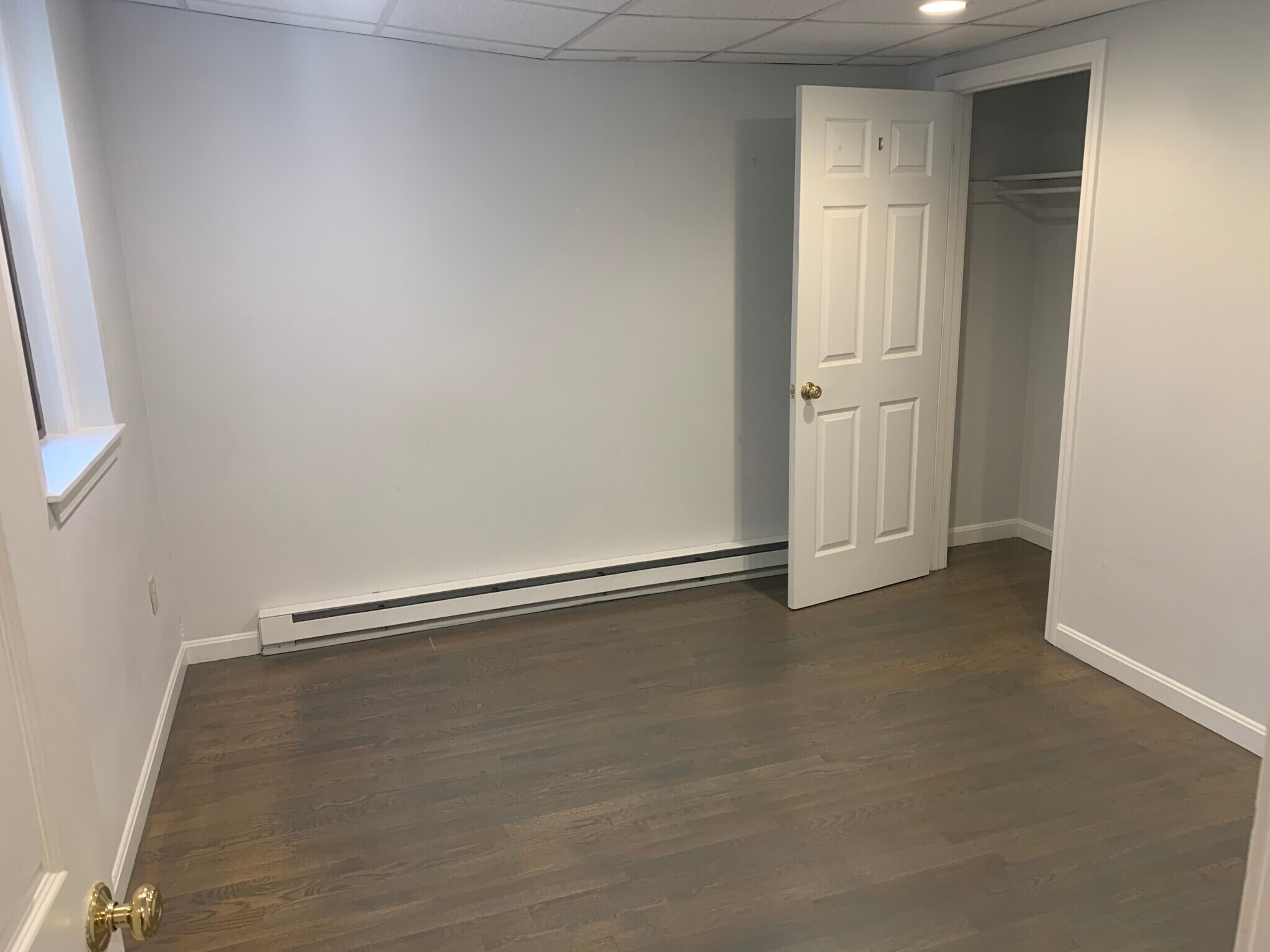 Building Photo - 61 Park Dr