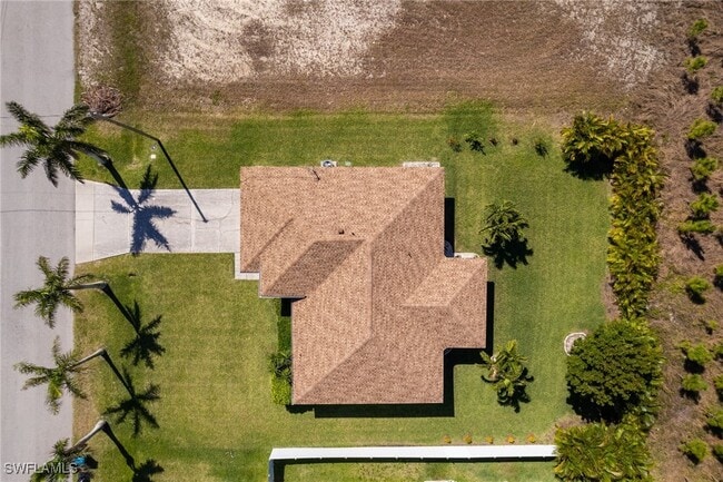 Building Photo - 1627 SW 25th Terrace
