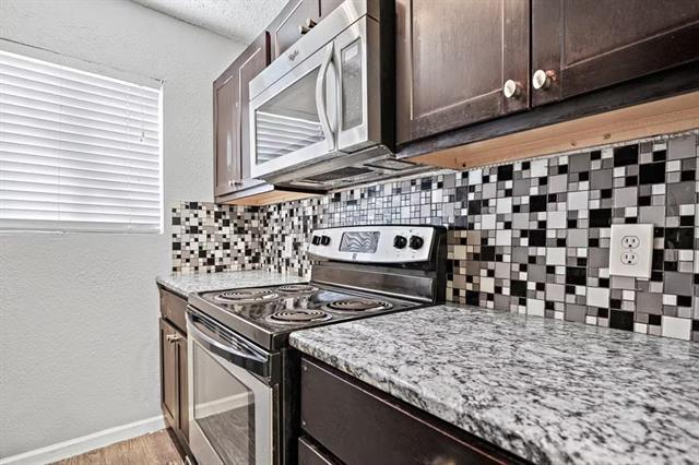 Building Photo - 5414 Reiger Ave