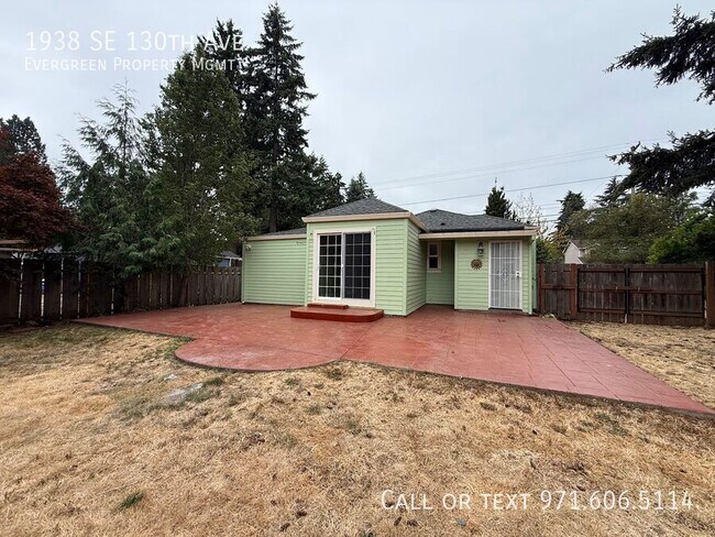Building Photo - 1938 SE 130th Ave