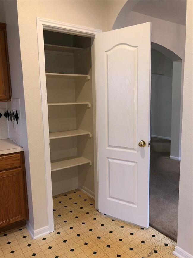 Building Photo - 3604 Roller Crossing