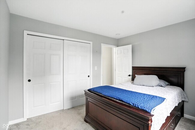 Building Photo - 6495 Titania Dr