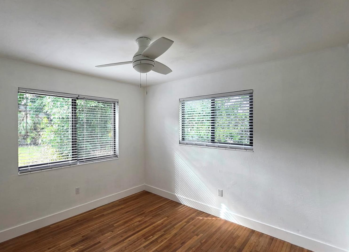 Building Photo - 2440 SW 64th Ave