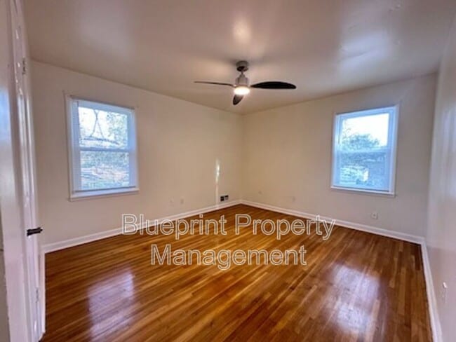 Building Photo - 6505 Avenue K