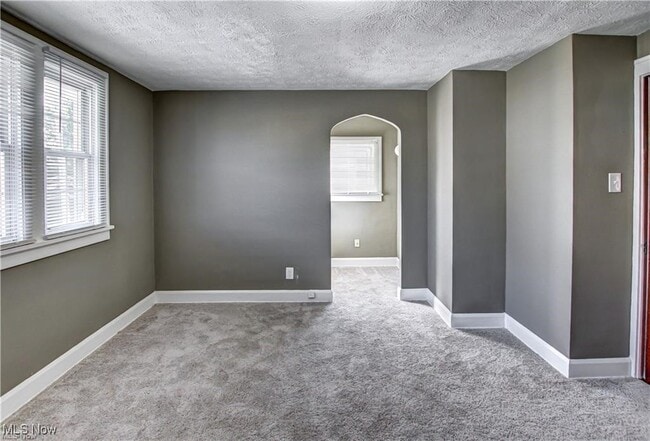 Building Photo - 1513 Treadway Ave